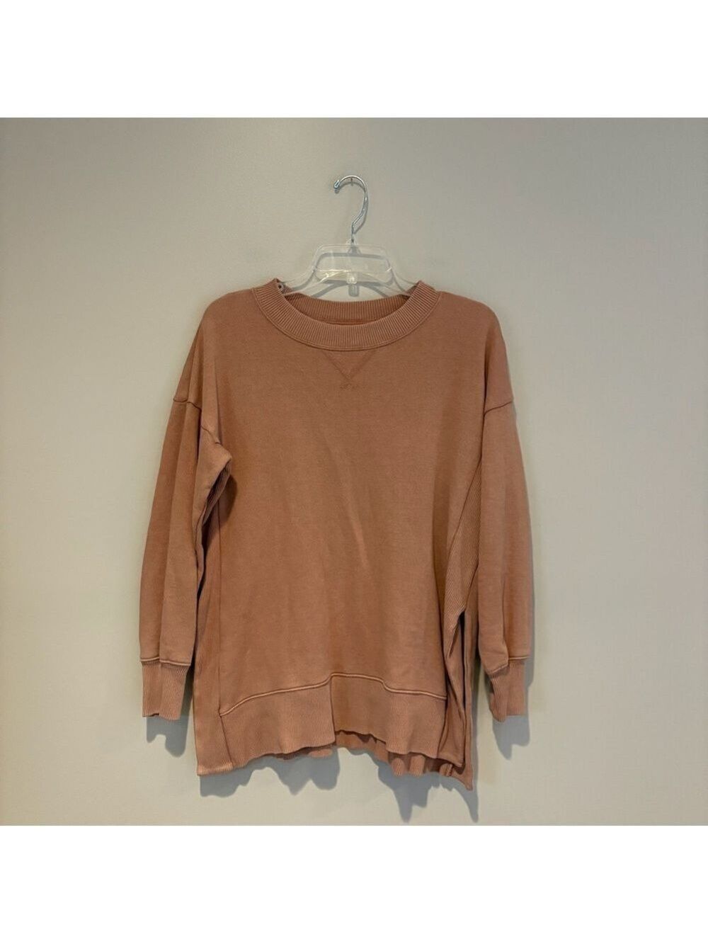 Aerie Women's Crewneck Split Hem Sweatshirt in Dusty Pink Size XS